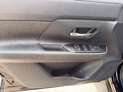 2026 Nissan Kicks SV AWD