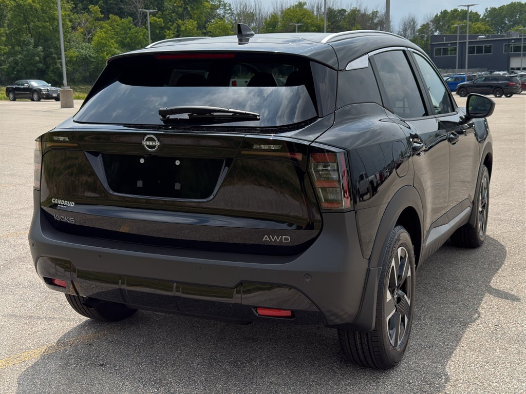 2026 Nissan Kicks SV AWD