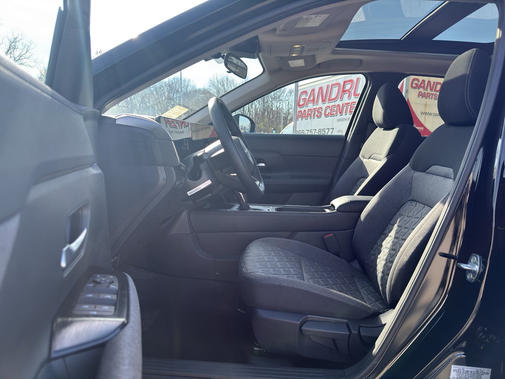 2026 Nissan Kicks SV AWD