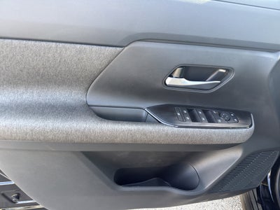 2026 Nissan Kicks SV AWD