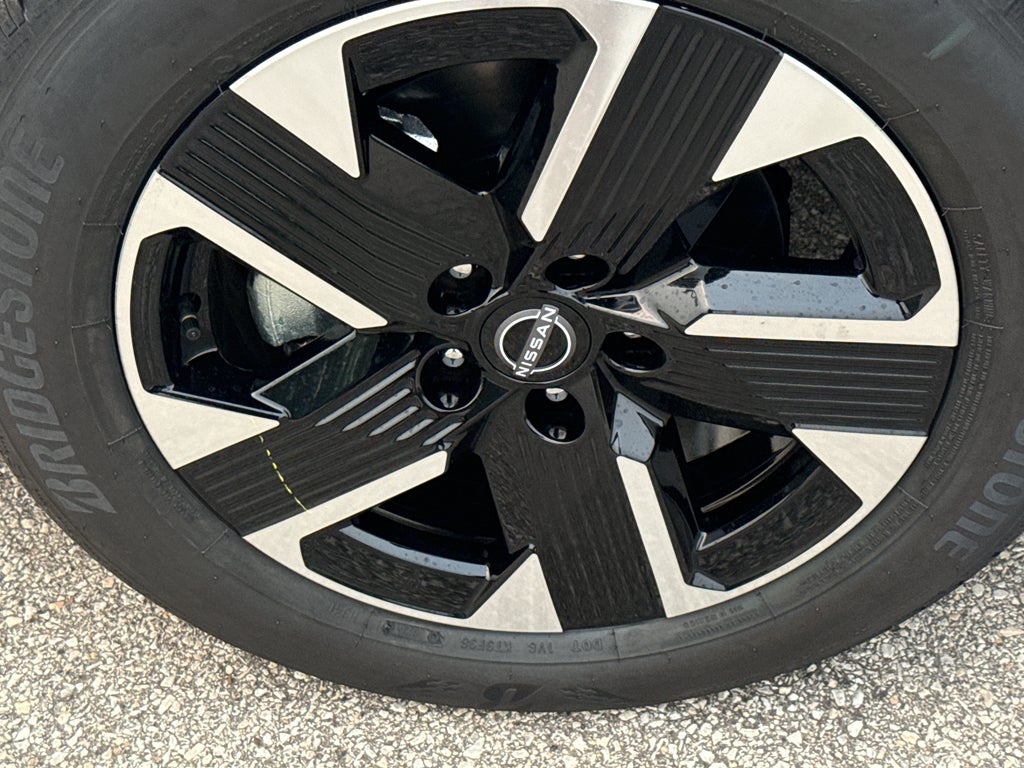 2026 Nissan Kicks SV AWD
