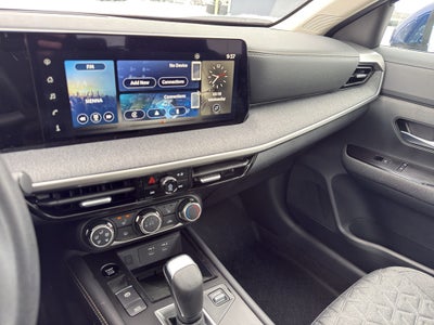 2025 Nissan Kicks SV AWD