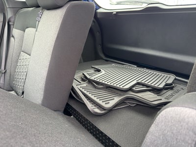 2025 Nissan Kicks SV AWD