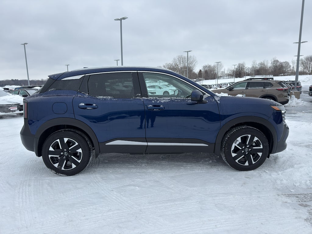 2025 Nissan Kicks SV AWD