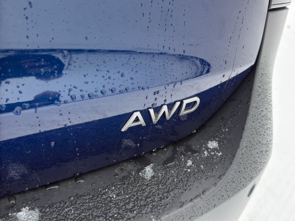 2025 Nissan Kicks SV AWD