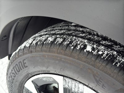 2025 Nissan Kicks SV AWD