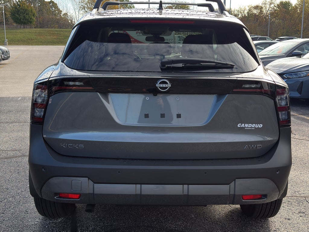 2026 Nissan Kicks SV AWD