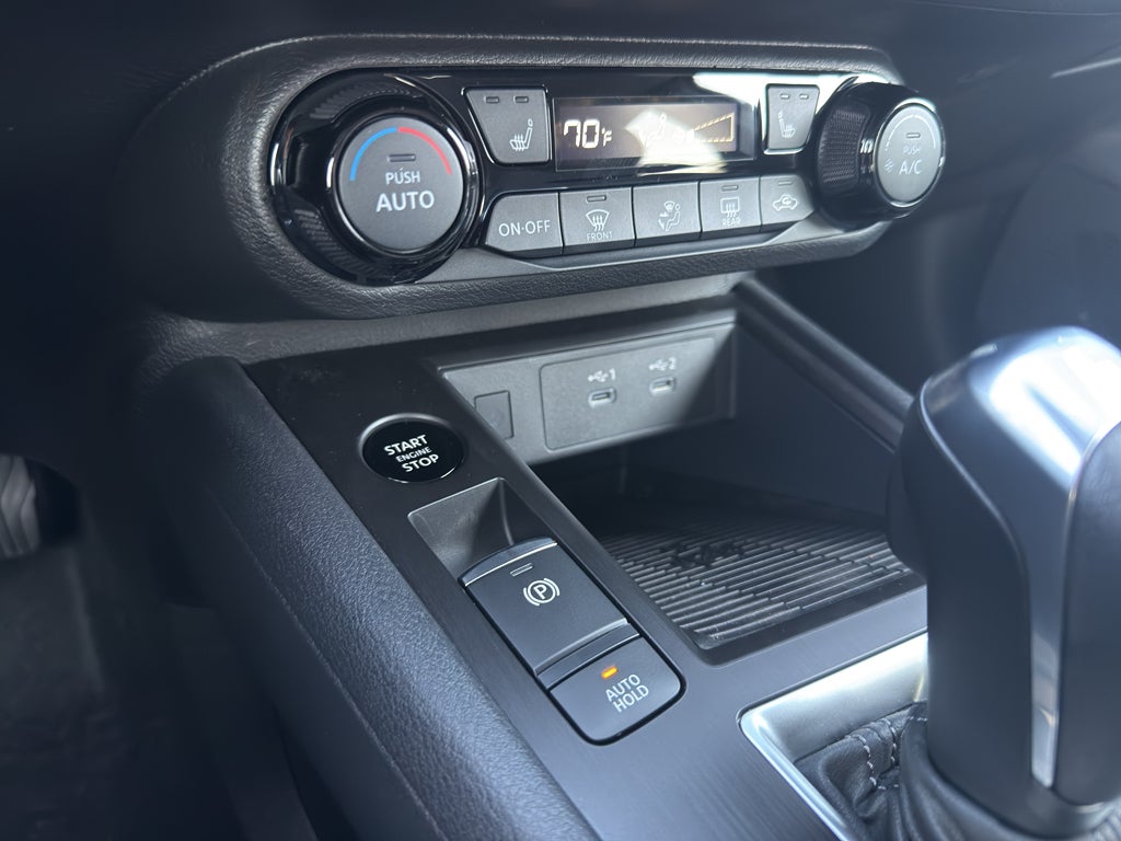 2026 Nissan Kicks SV AWD