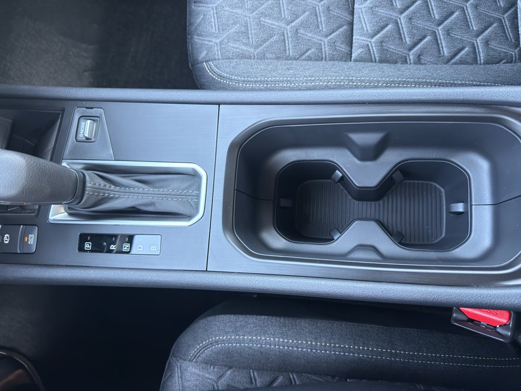 2026 Nissan Kicks SV AWD
