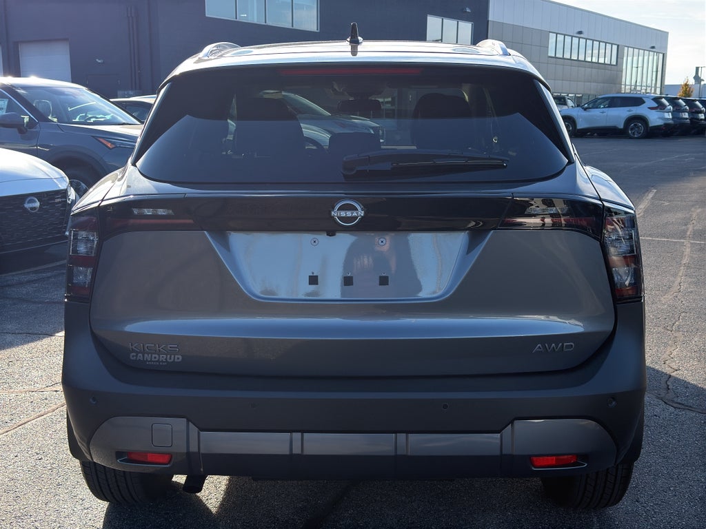2026 Nissan Kicks SV AWD