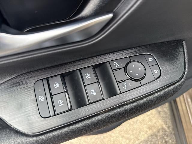 2027 Nissan Kicks SV AWD