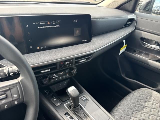 2027 Nissan Kicks SV AWD