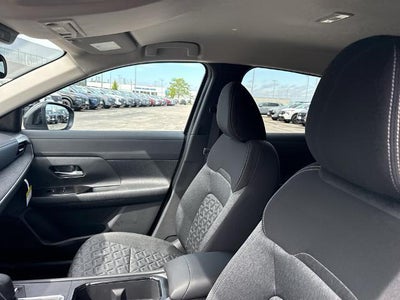 2027 Nissan Kicks SV AWD