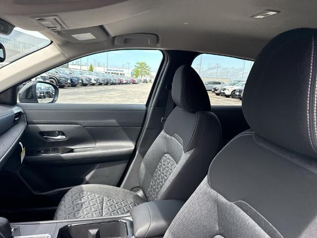 2027 Nissan Kicks SV AWD