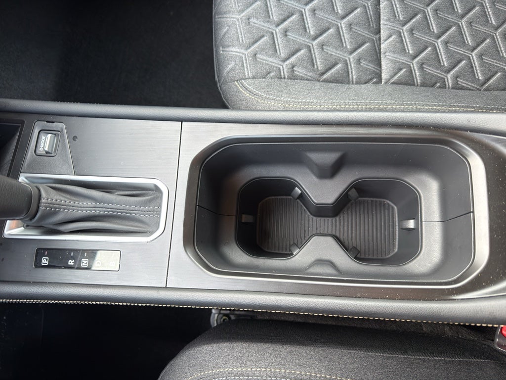 2025 Nissan Kicks SV AWD