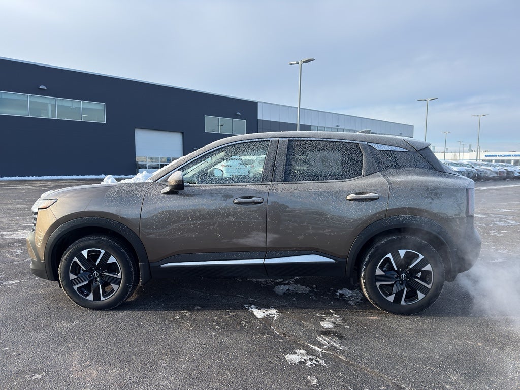 2025 Nissan Kicks SV AWD