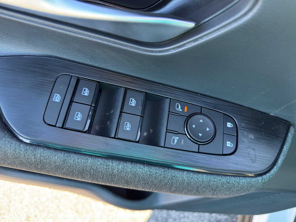 2026 Nissan Kicks SV AWD