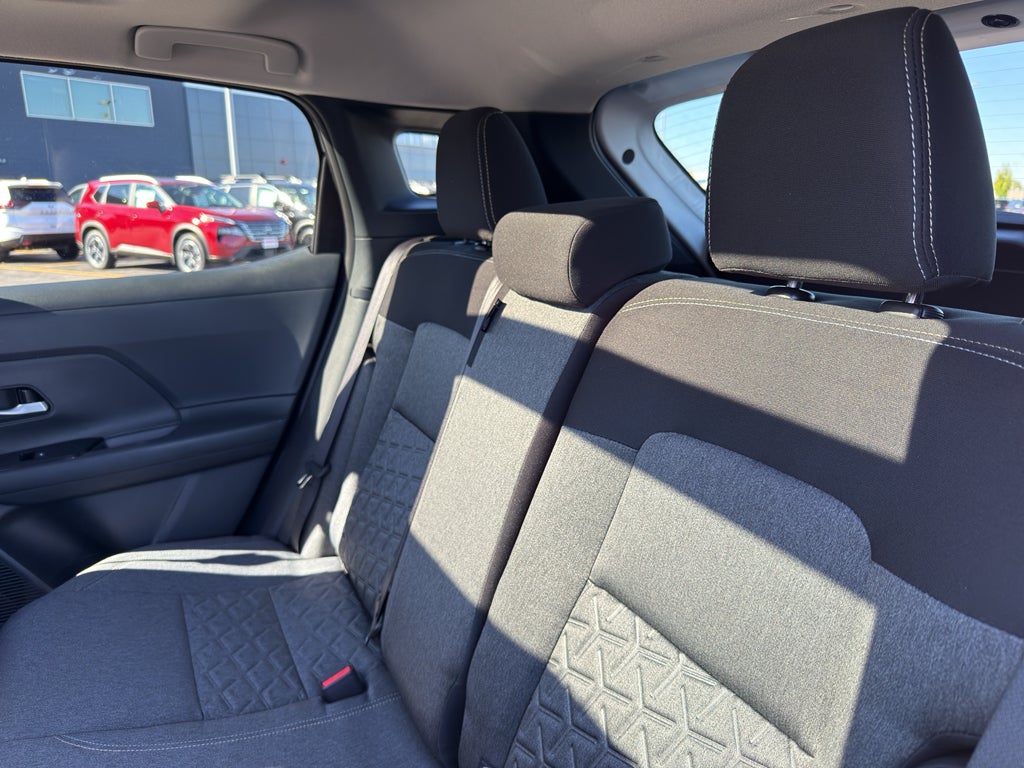 2026 Nissan Kicks SV AWD