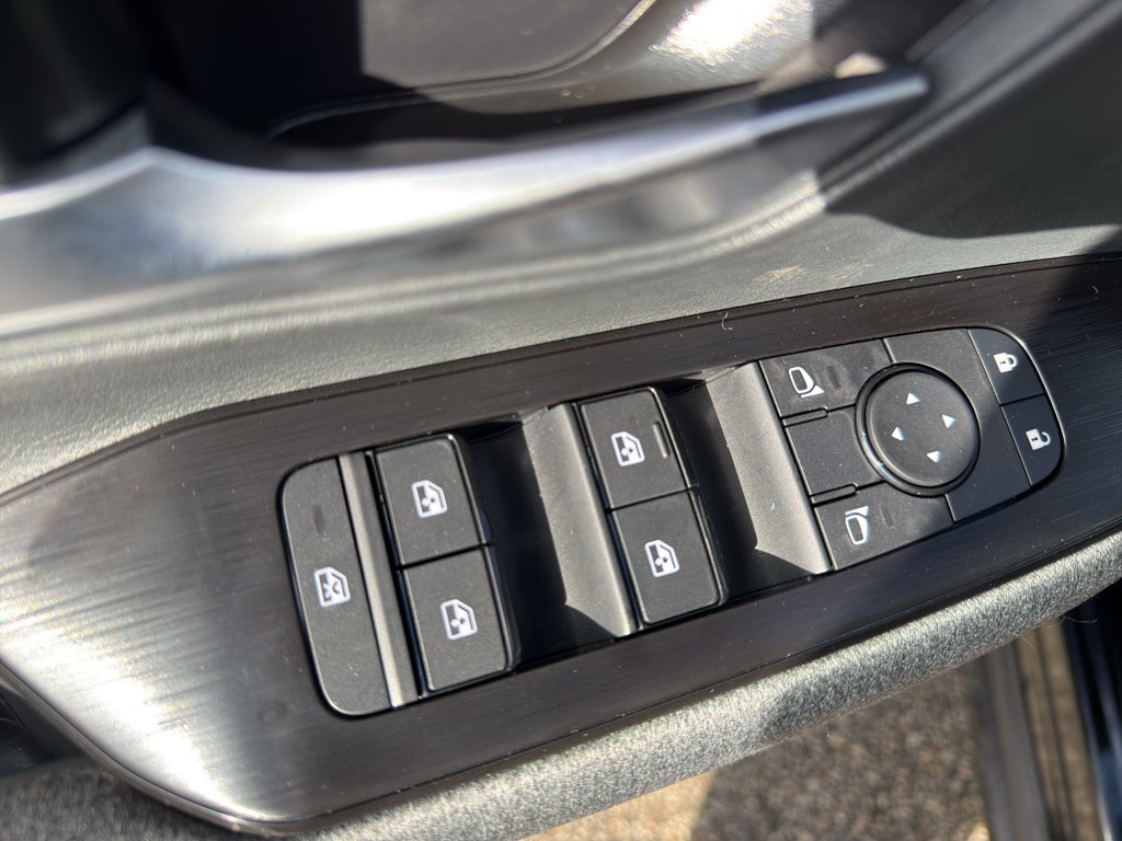 2026 Nissan Kicks SV AWD