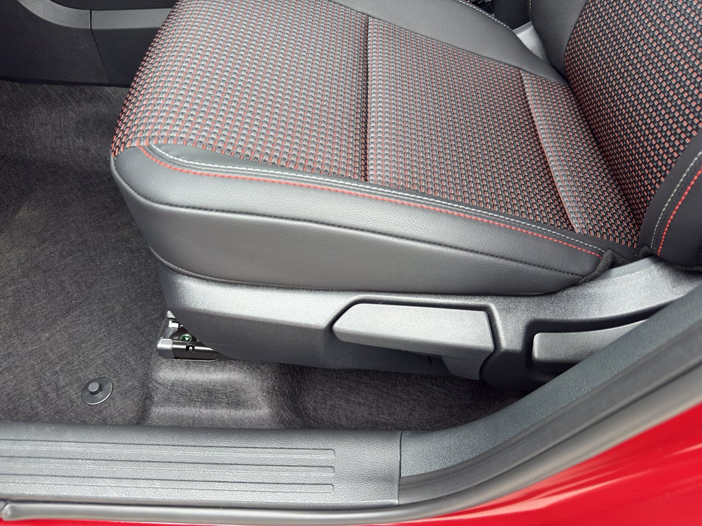 2026 Nissan Kicks SR AWD