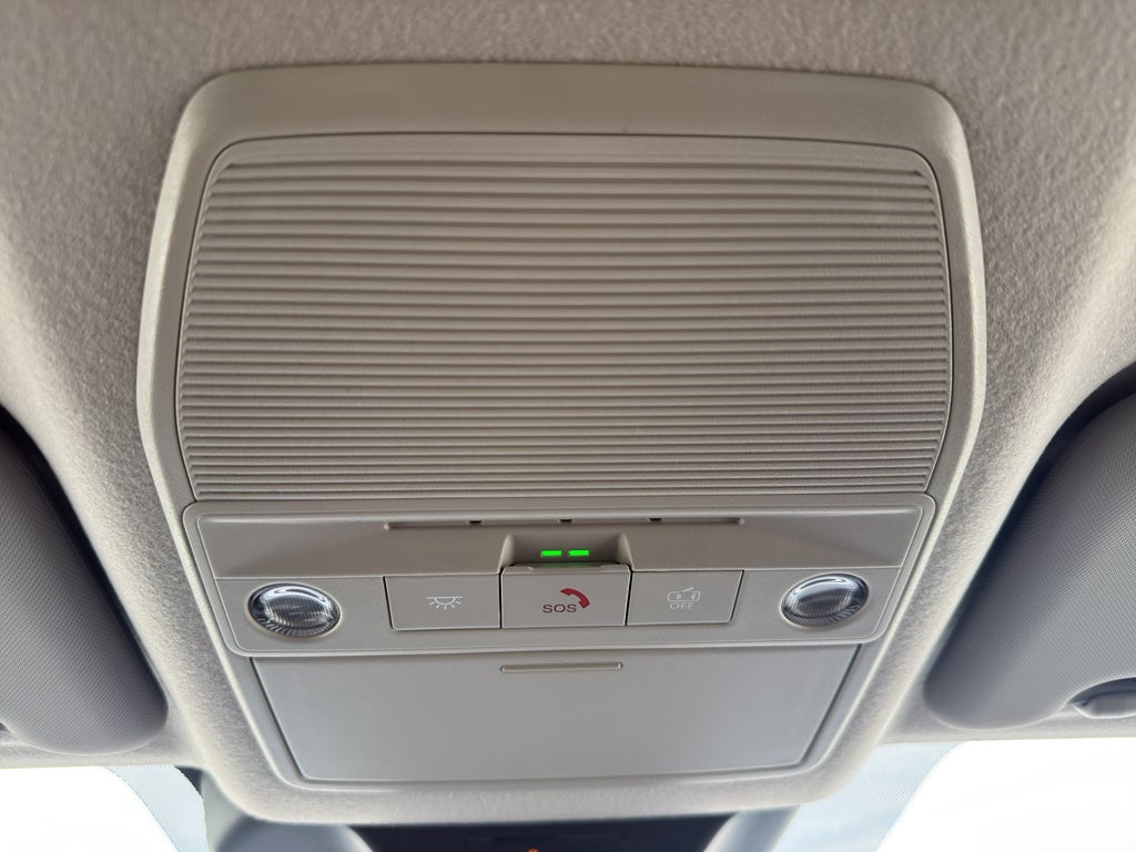 2026 Nissan Kicks SR AWD