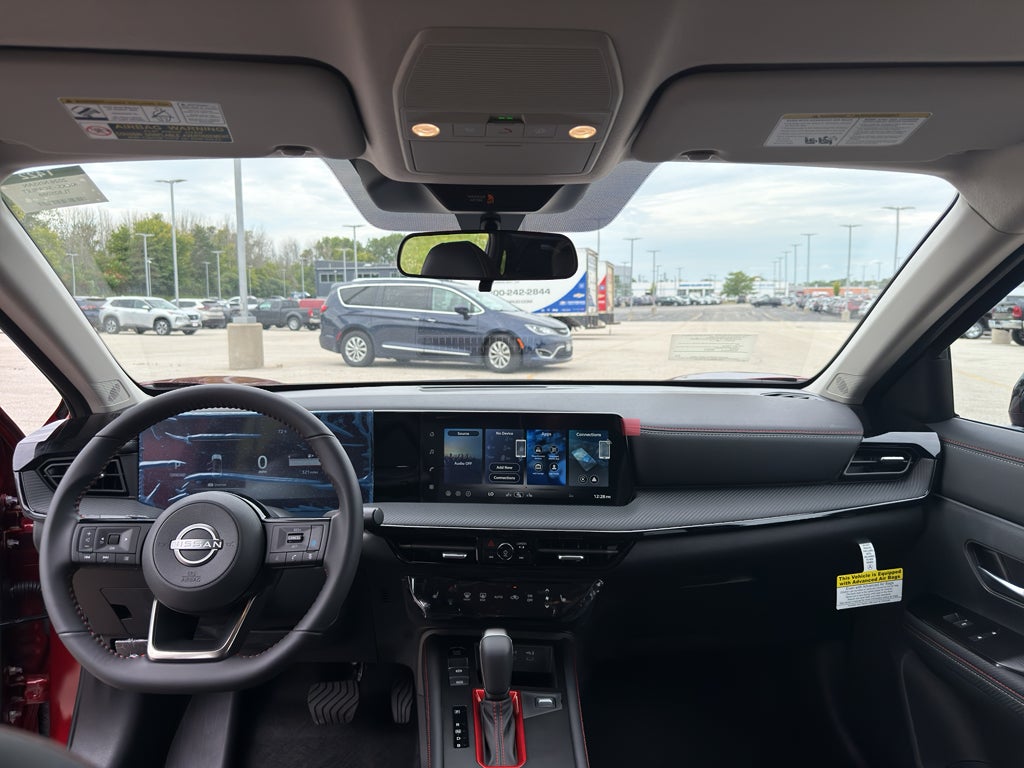 2026 Nissan Kicks SR AWD