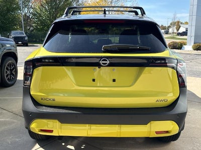 2027 Nissan Kicks SR AWD