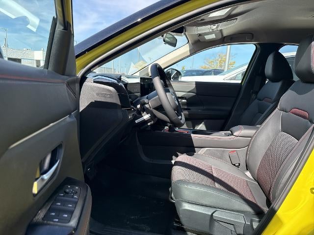 2027 Nissan Kicks SR AWD