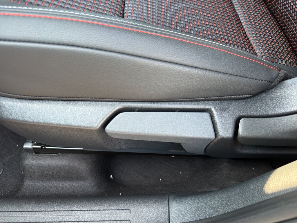 2026 Nissan Kicks SR AWD