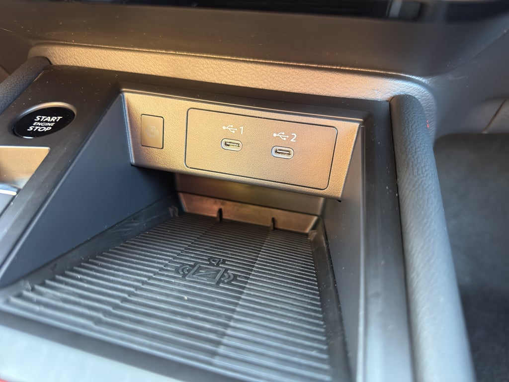 2026 Nissan Kicks SR AWD