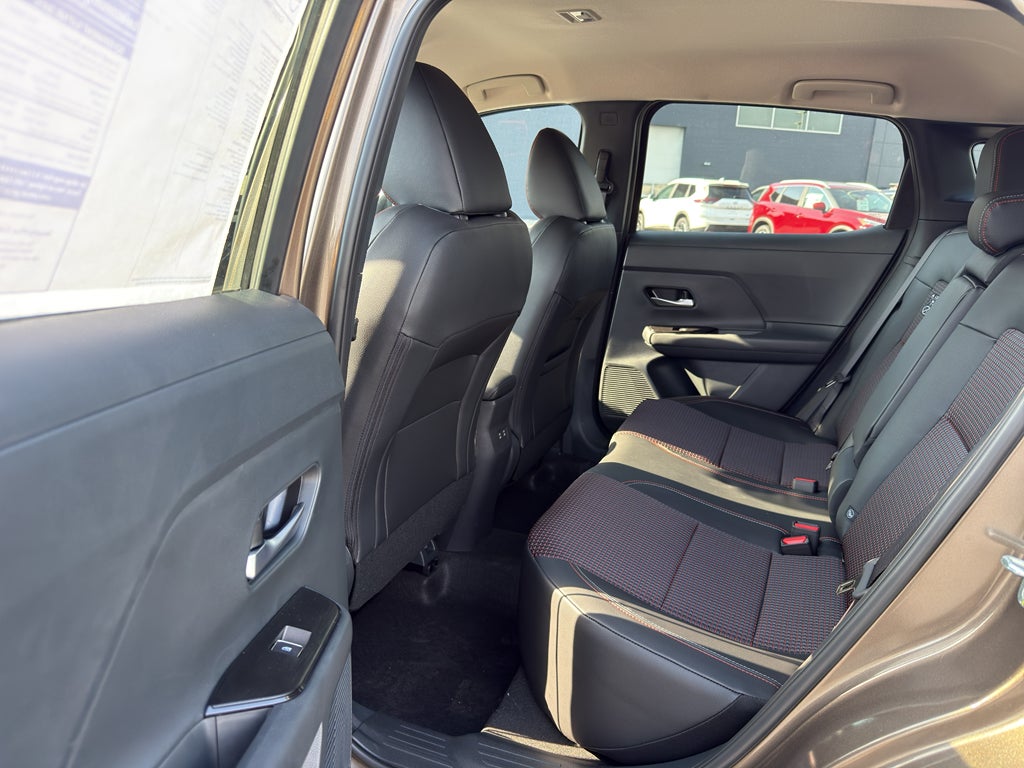 2026 Nissan Kicks SR AWD