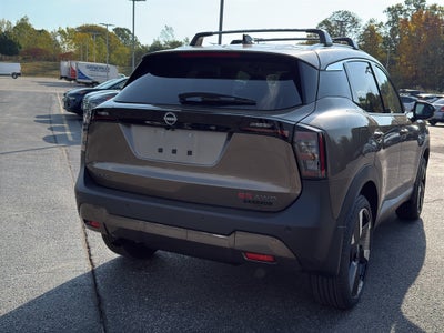 2026 Nissan Kicks SR AWD