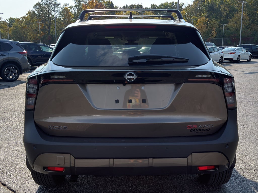 2026 Nissan Kicks SR AWD