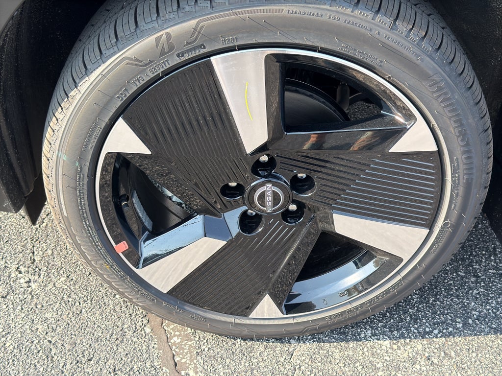 2026 Nissan Kicks SR AWD