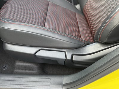 2025 Nissan Kicks SR AWD