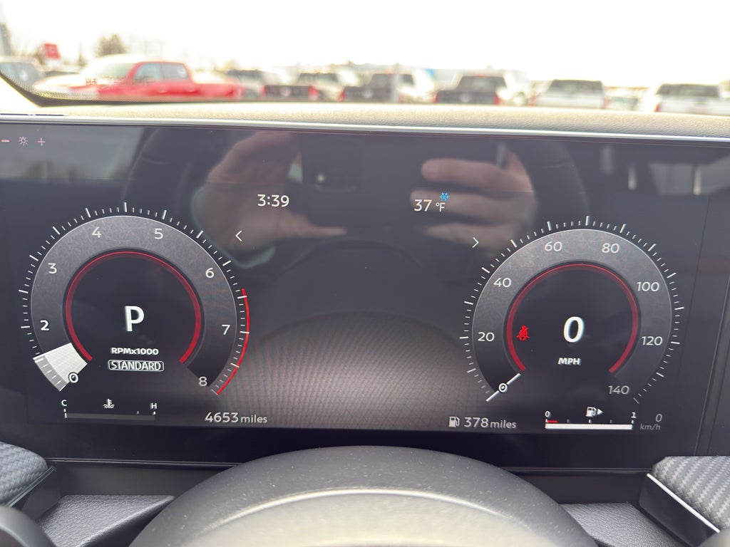 2025 Nissan Kicks SR AWD