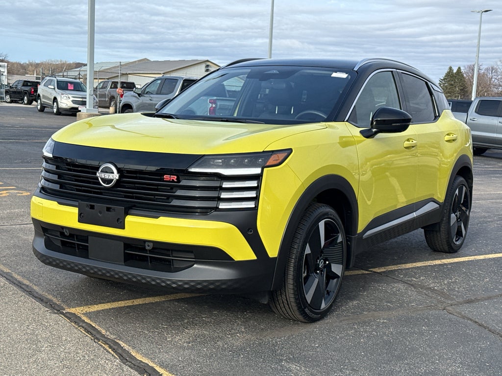 2025 Nissan Kicks SR AWD