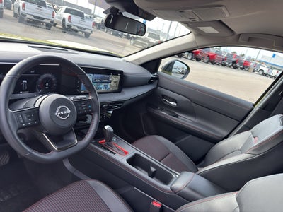 2025 Nissan Kicks SR AWD