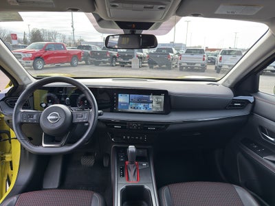 2025 Nissan Kicks SR AWD