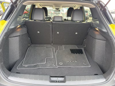 2025 Nissan Kicks SR AWD