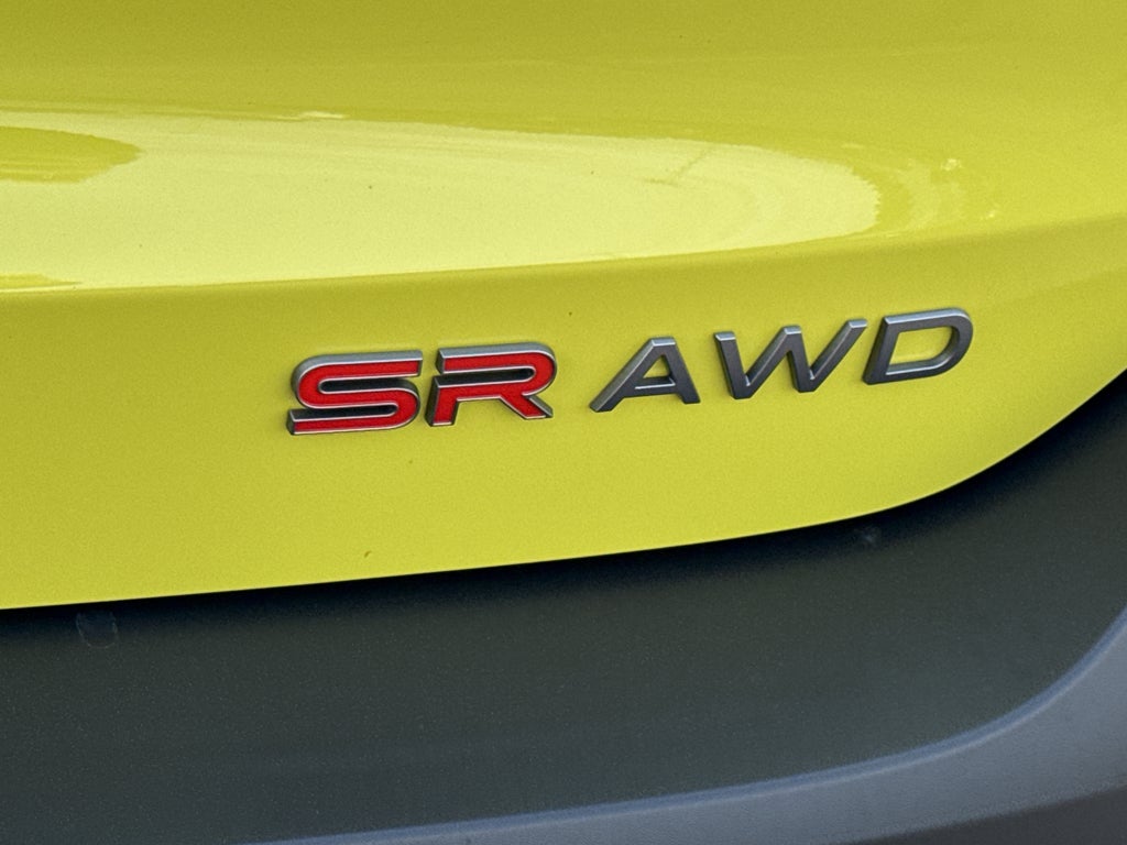 2025 Nissan Kicks SR AWD