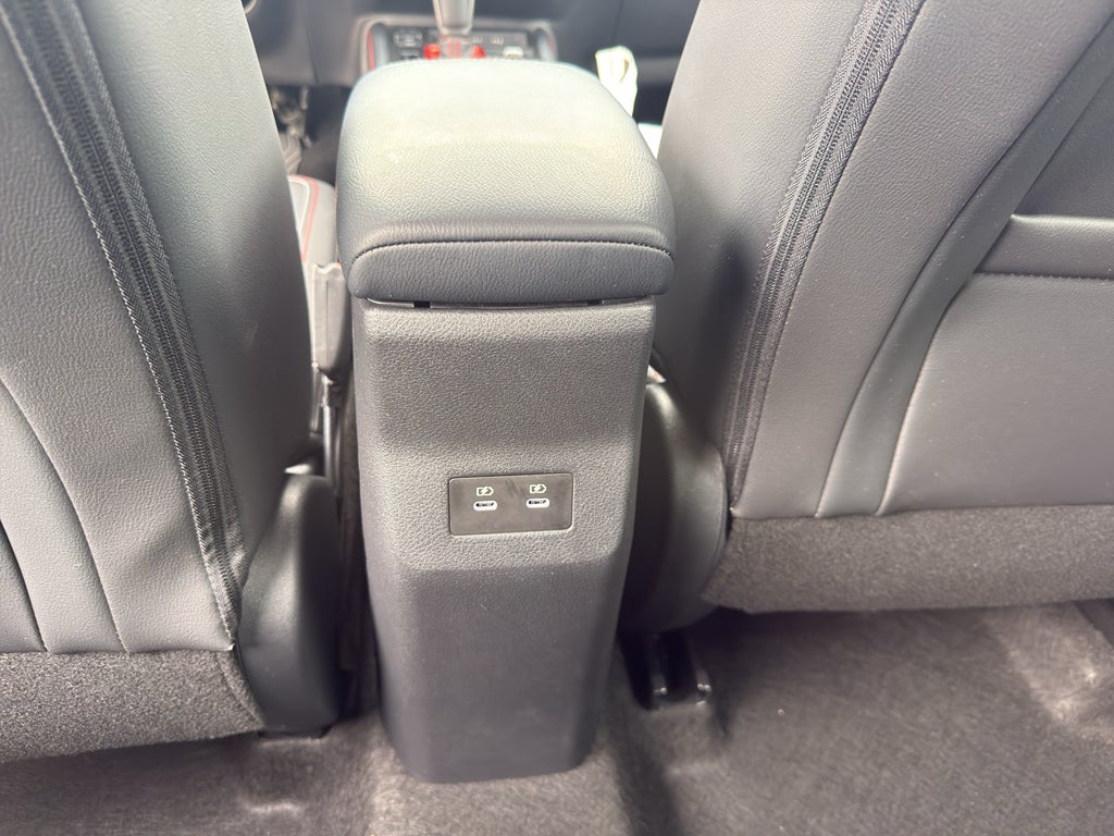 2025 Nissan Kicks SR AWD