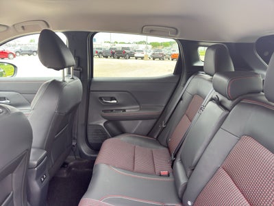 2025 Nissan Kicks SR AWD