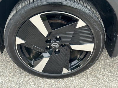 2025 Nissan Kicks SR AWD