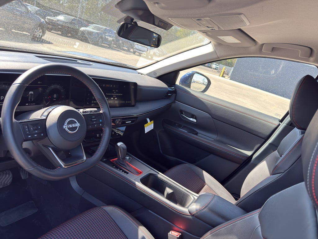 2025 Nissan Kicks SR AWD