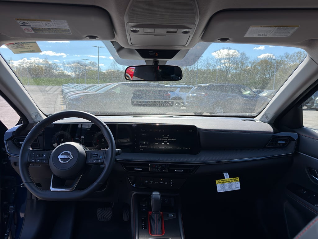 2025 Nissan Kicks SR AWD