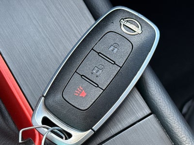 2025 Nissan Kicks SR AWD