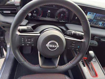 2025 Nissan Kicks SR AWD