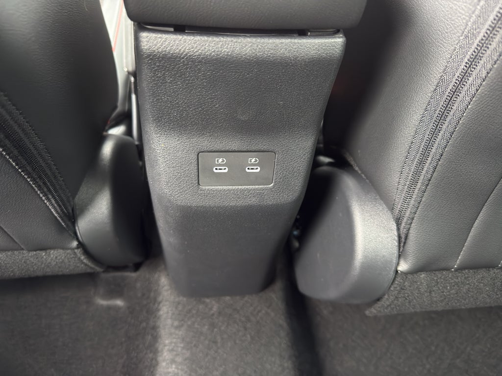 2026 Nissan Kicks SR AWD