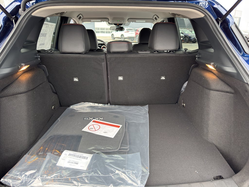 2026 Nissan Kicks SR AWD